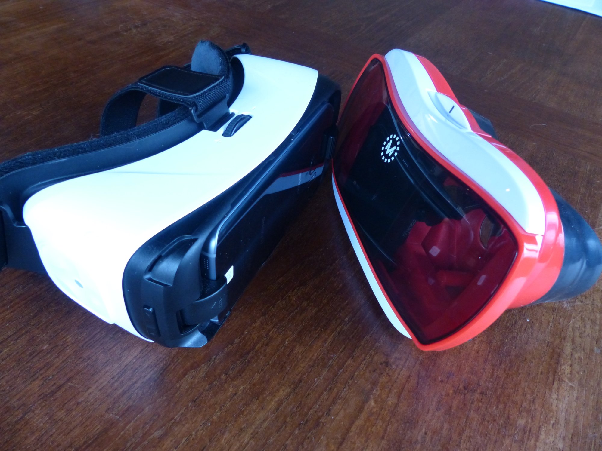 Photograph of two types of virtual reality goggles.